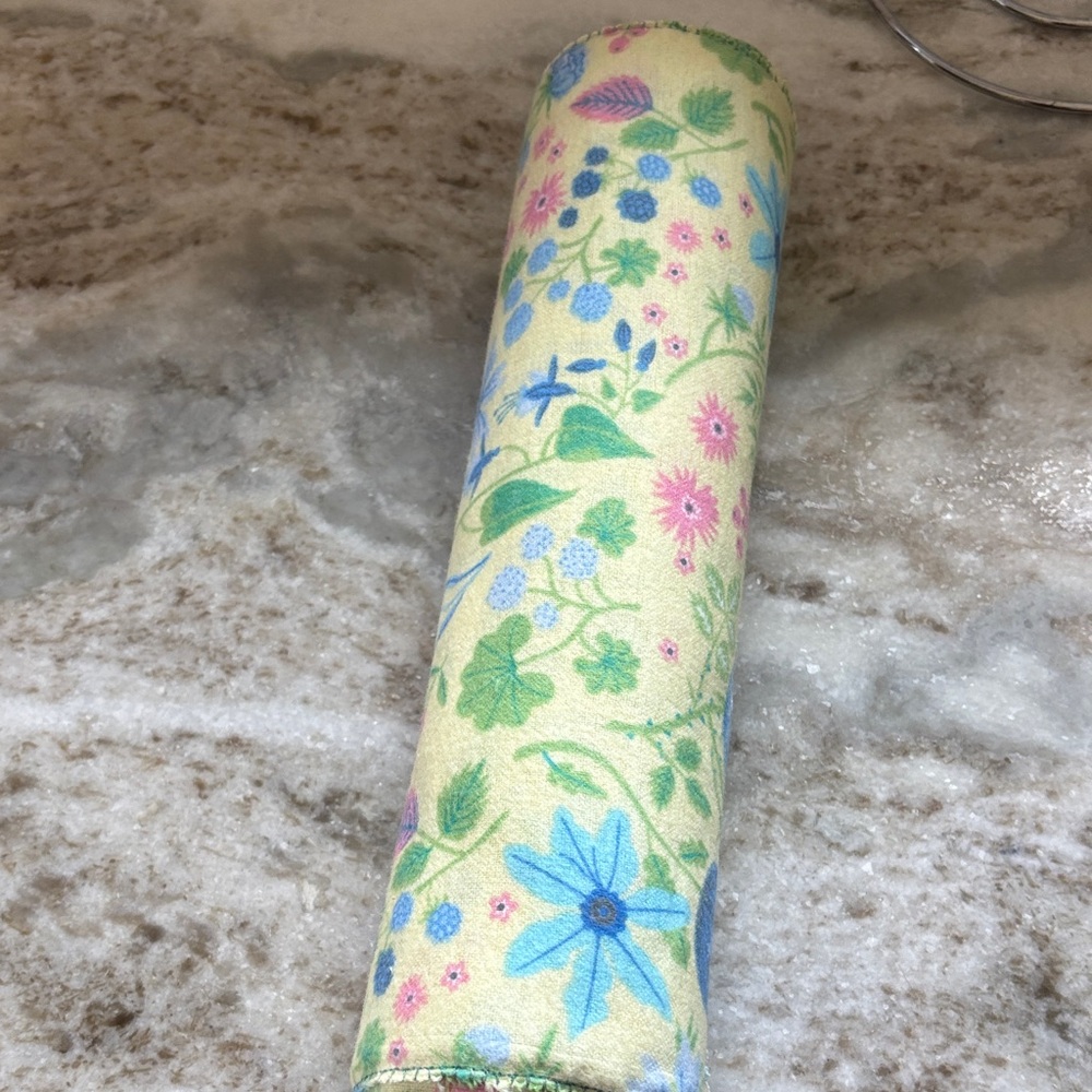 Floral Kitchen Reusable Cotton Paper Towel Roll - Picture 2 of 5